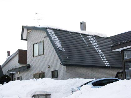 雪止め式屋根ルーフ工事 完成