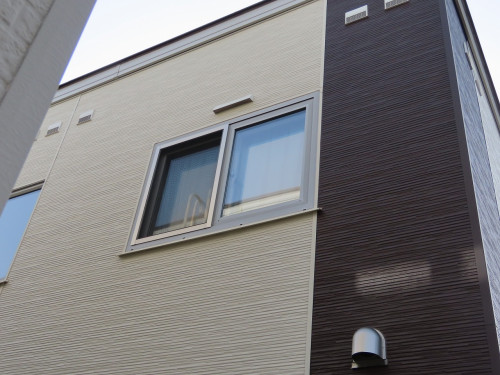 洋室　引違い窓